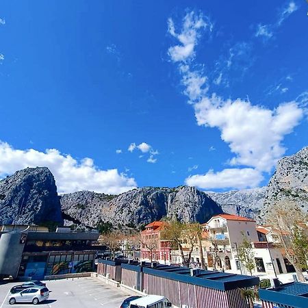 Apartment Glavaric أوميس المظهر الخارجي الصورة