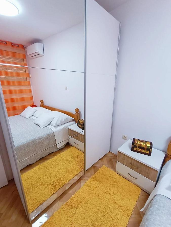 Apartment Glavaric أوميس المظهر الخارجي الصورة